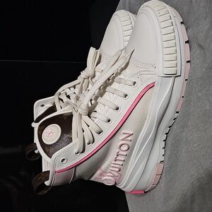 Louis Vuitton Women's White and Pink Sneakers